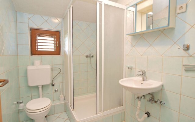 Apartments Orange 709