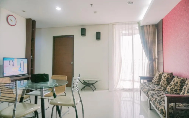 Spacious And Homey 2Br Mangga Dua Apartment