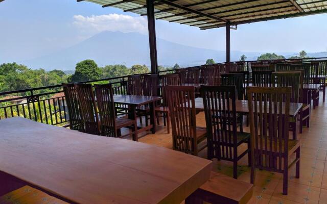 Taman Bukit Palem Resort