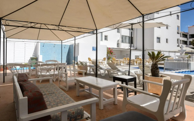 Apartamentos San Antonio Beach