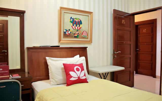 ZEN Rooms Setiabudi 9
