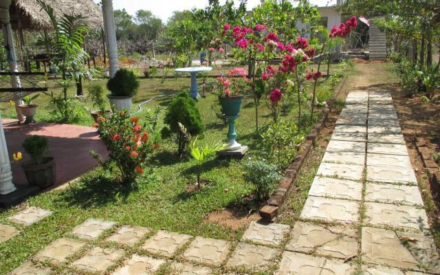 Village Garden Inn