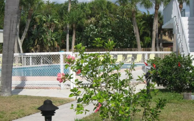 Venice Villas Poolside 41A