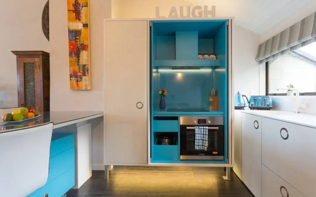 Spacious Lake View Townhouse Alpine Walk TO Town