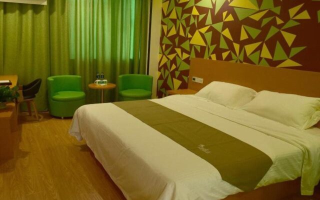 Vatica Suzhou Yongqiao District Yinhe 2 Road Wanda Plaza Hotel