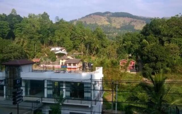 Kandyan Turquoise Bungalows