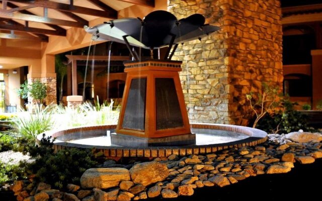 Embassy Suites Tucson - Paloma Village
