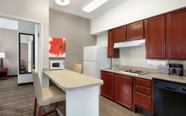 Homewood Suites by Hilton Dallas-Arlington