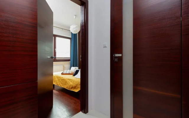 Apartment Mołdawska Warsaw by Renters
