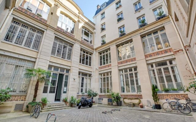 Pick A Flat's Apartment in Porte Saint Denis - rue d'Hauteville