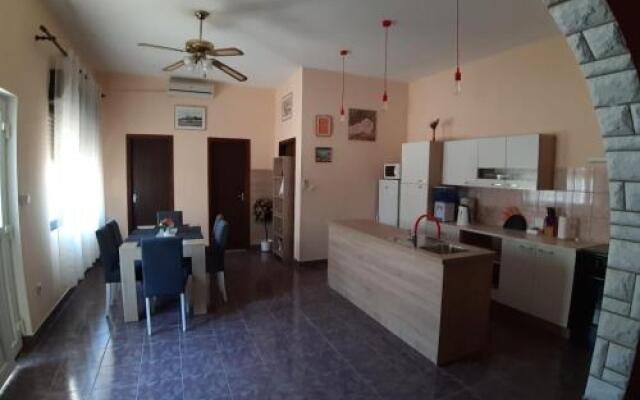 Apartment Buskulic