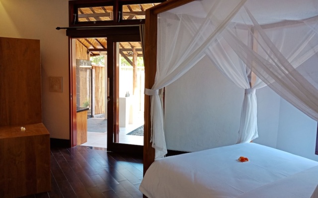 Samari Hill Villas – Guest Rooms – Kubutambahan