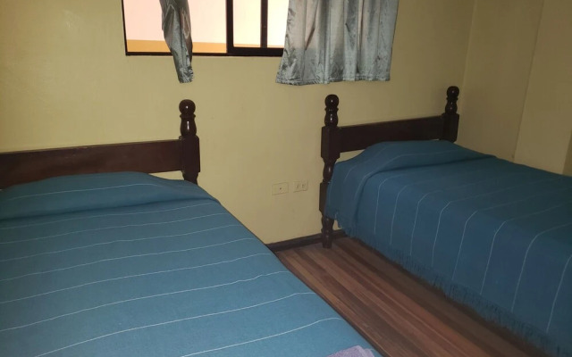 Hostal Puertas del Sol