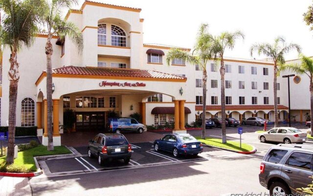 Hampton Inn and Suites Santa Ana/Orange County Airport