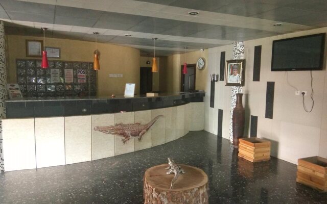 Crocodile Hotel & Restaurants Ltd