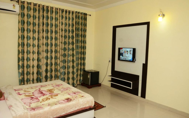 Hotel Krishna International