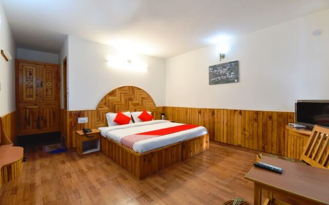 OYO 6426 Hotel Rishi Palace