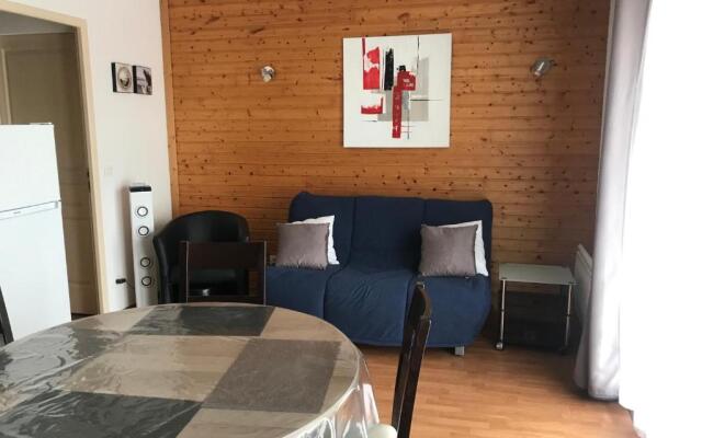 Bel appartement en résidence avec piscine