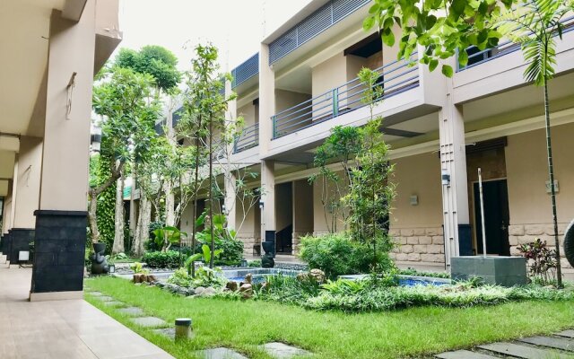 Savita Inn