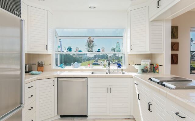 2925 Pierpont Blvd Home