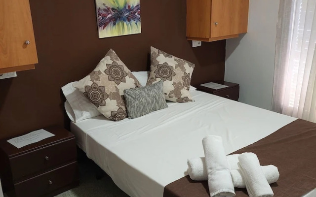 Hostal Creus