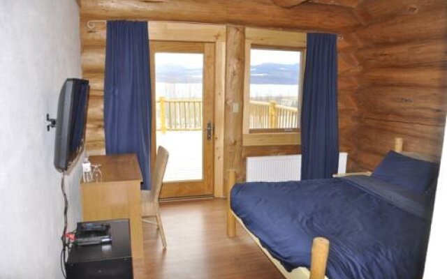 Williston Lake Resort