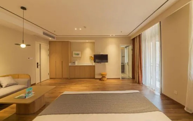 Hotels in Belas