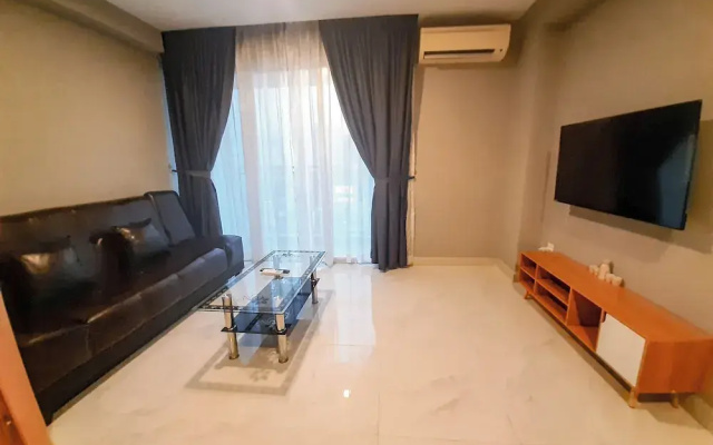 Cozy Loft 2Br At Grand Jati Junction Apartment