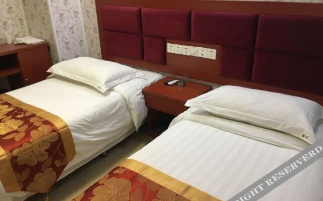 Chongqing Baishun Hotel