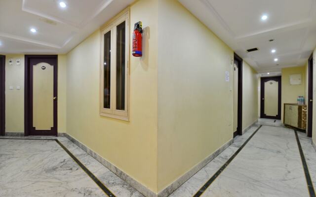 OYO 11415 Hotel Raj Laxmi
