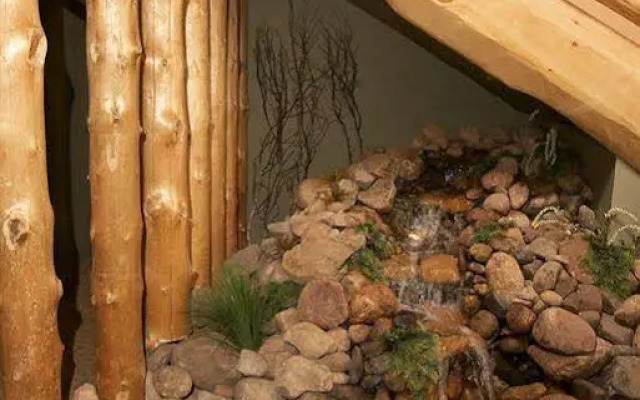 Whitefish Lodge and Suites