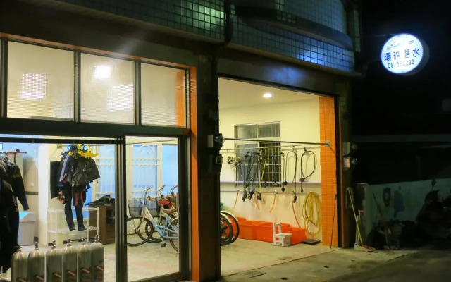 Atoll Dive Travel Center