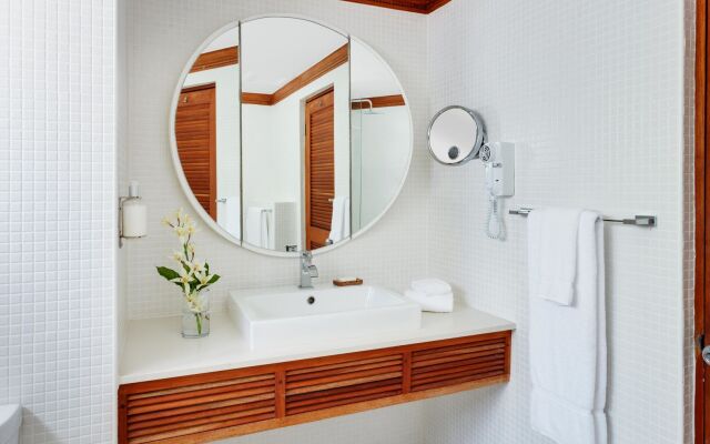 Couples Swept Away All Inclusive