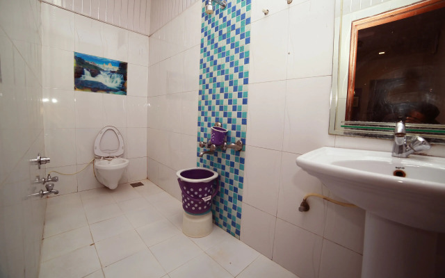 Eminence - Palm Residency