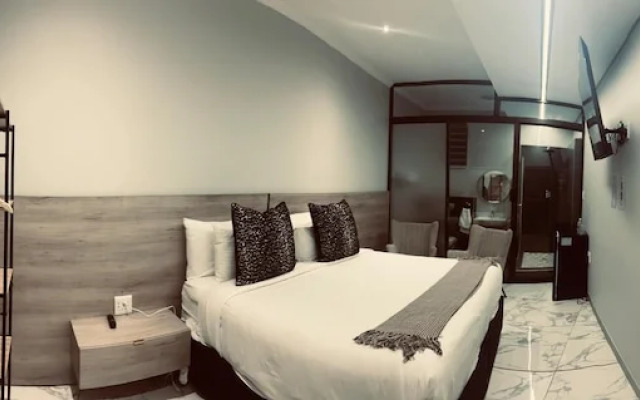 William Nicol Apartments by Monte La Vue