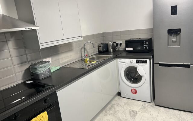 Remarkable 3 Bed House in Basildon