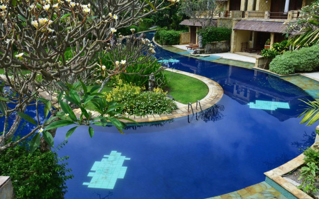 Pool Villa Merumatta Senggigi