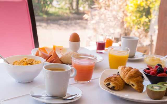 Aux Maisons (Relais du Silence)