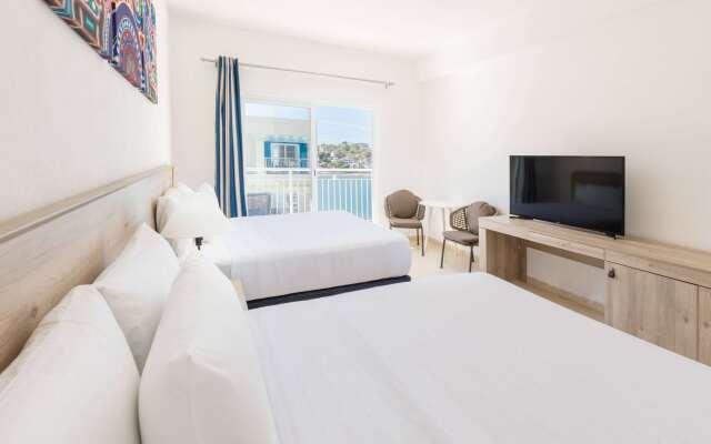 Decameron La Marina Guayabitos, Ramada All-Inclusive Resort