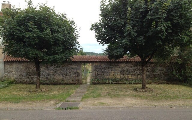 La Grange Des Roches Roses