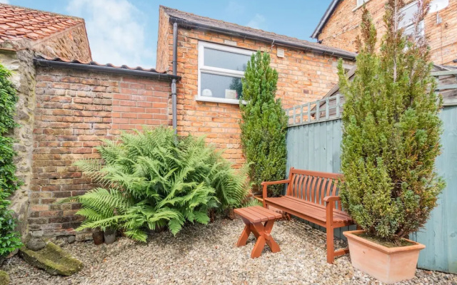 Upstairs Downstairs Cottage