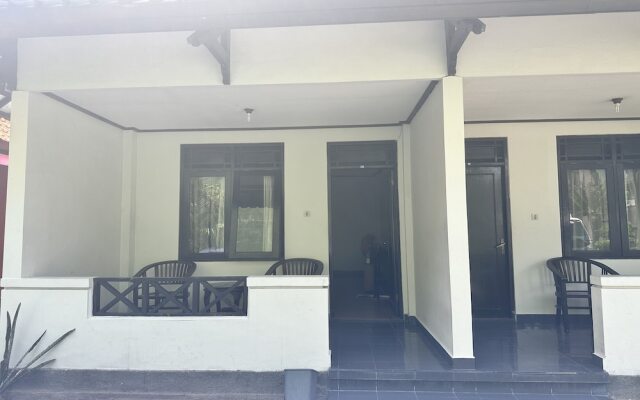 Hotel Warta Sari