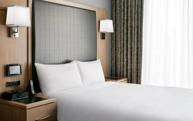 World Center Hotel
