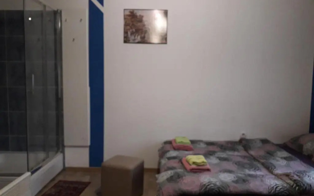 Hostel Topic