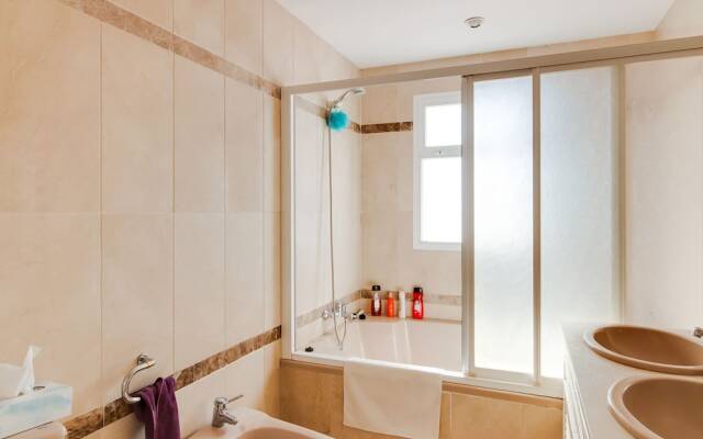 Plush Holiday Home in Marbella With Swimming Pool