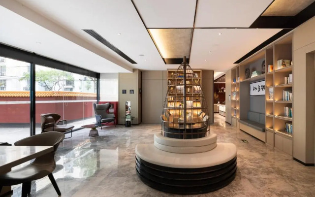 Yaduo Hotel  east gate of Tiantan Beijing