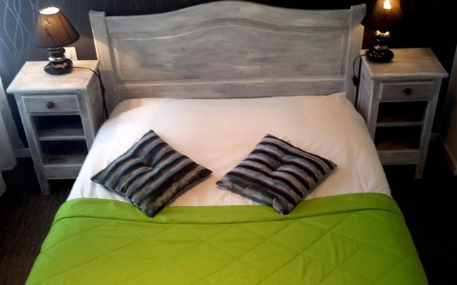 Hotel Des Cotes De Meuse