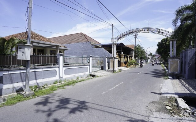 SPOT ON 2591 Griya Demangan Syariah