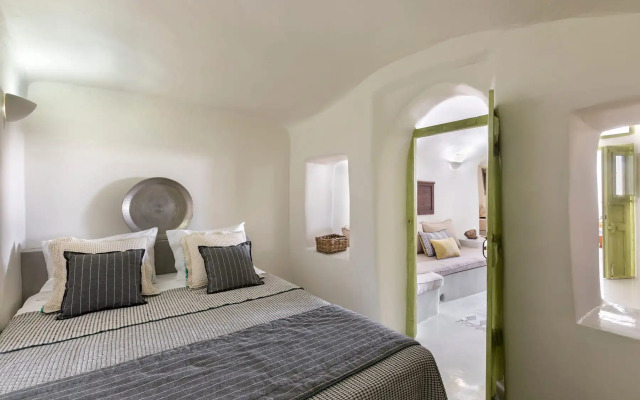 Casa Grande Santorini Vacation Houses