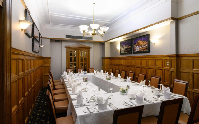 Glynhill Hotel